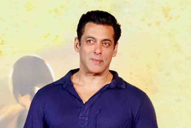Salman Khan Provides Financial Support To 45 Vertically Challenged Artistes