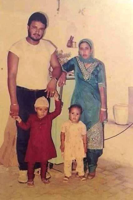 Gurmeet Ram Rahim Singh Age, Caste, Wife, Family, Biography, Controversies & More
