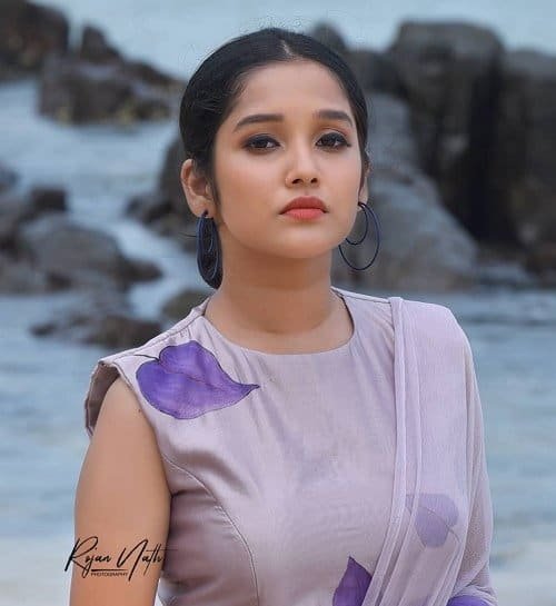 Anikha Surendran Wiki, Age, Boyfriend, Husband, Family, Biography ...